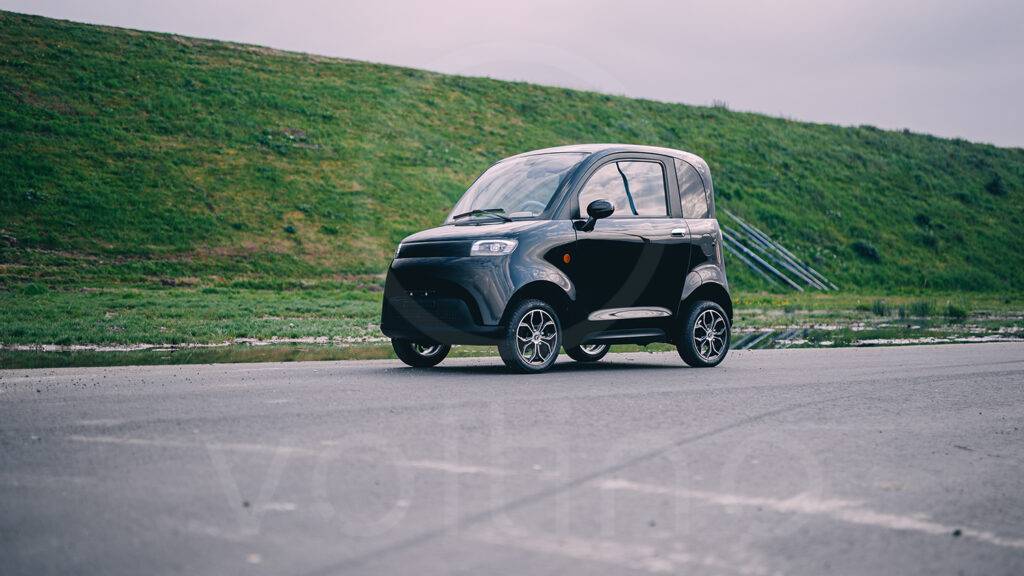 voltino urban citycar glanszwart lithium accu