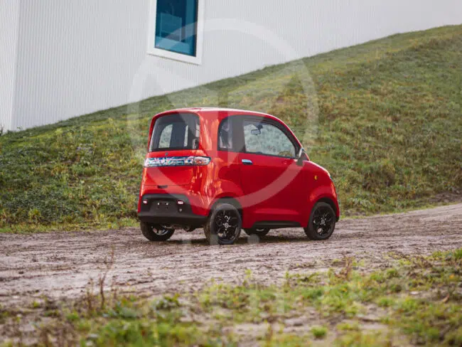 voltino-urban-malage-red-rear-1500 - Voltino Citycar Nederland Voltino urban elektrische brommobiel malaga red
