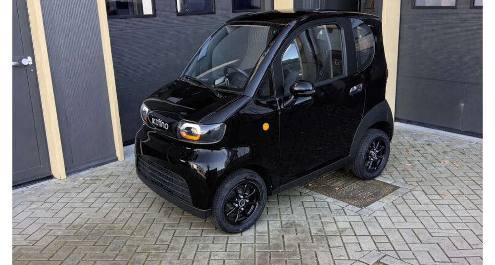 Voltino XS glanszwart rijbewijsvrije scootmobiel