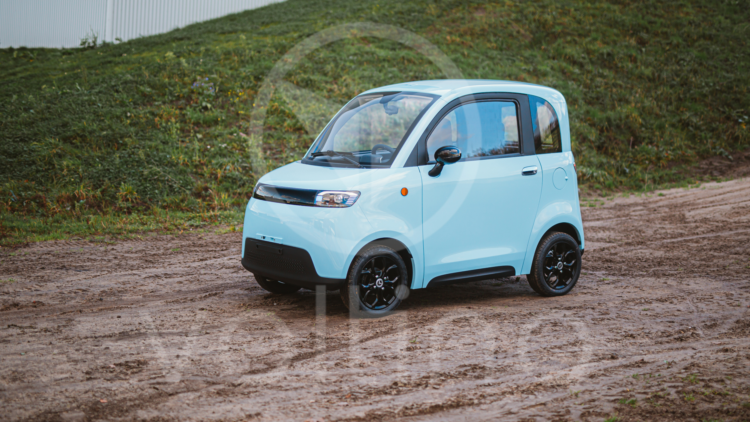 Voltino Urban elektrische brommobiel citycar arctic blue